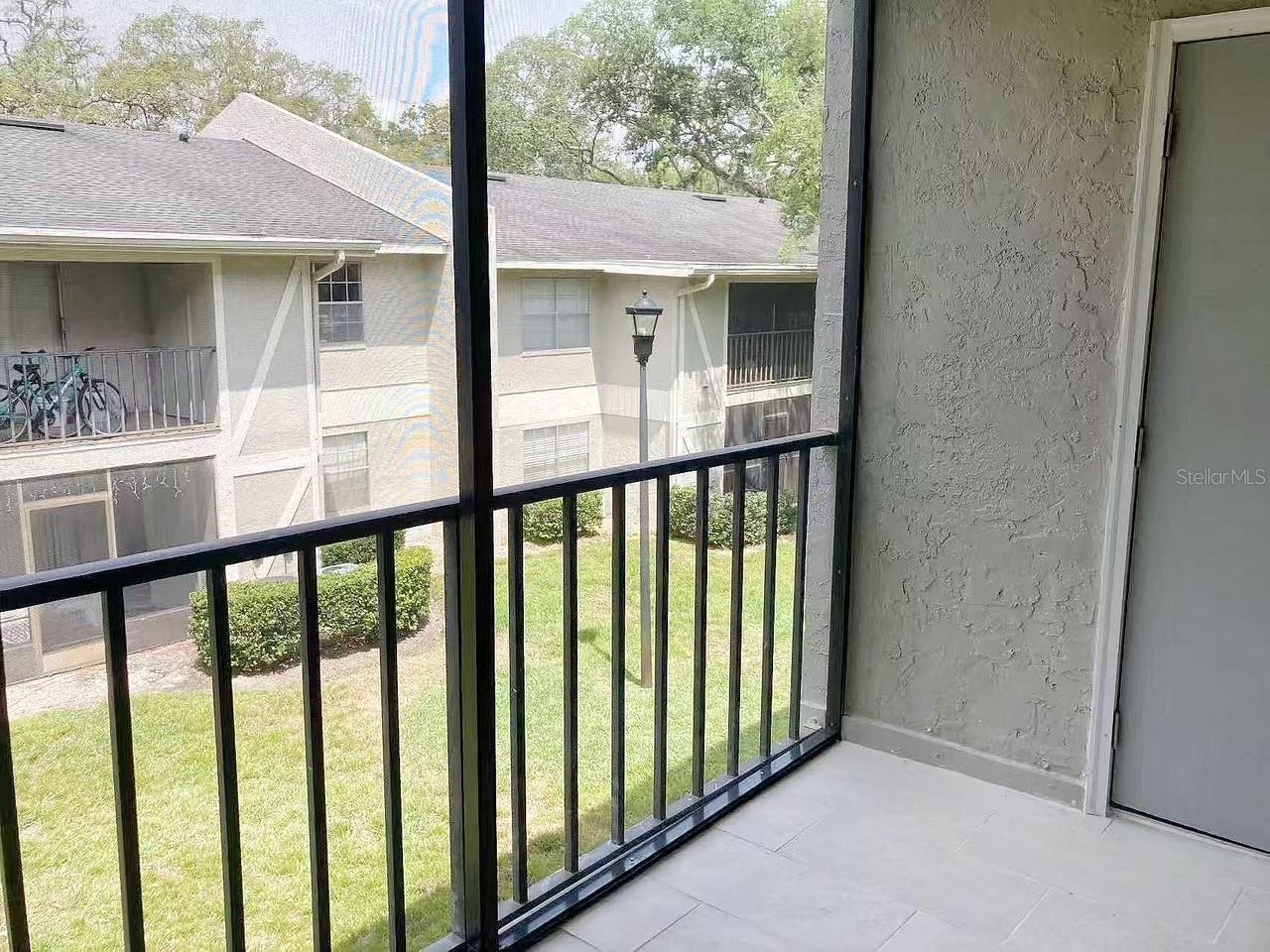 14456 REUTER STRASSE CIR #713, TAMPA, FL, 33613