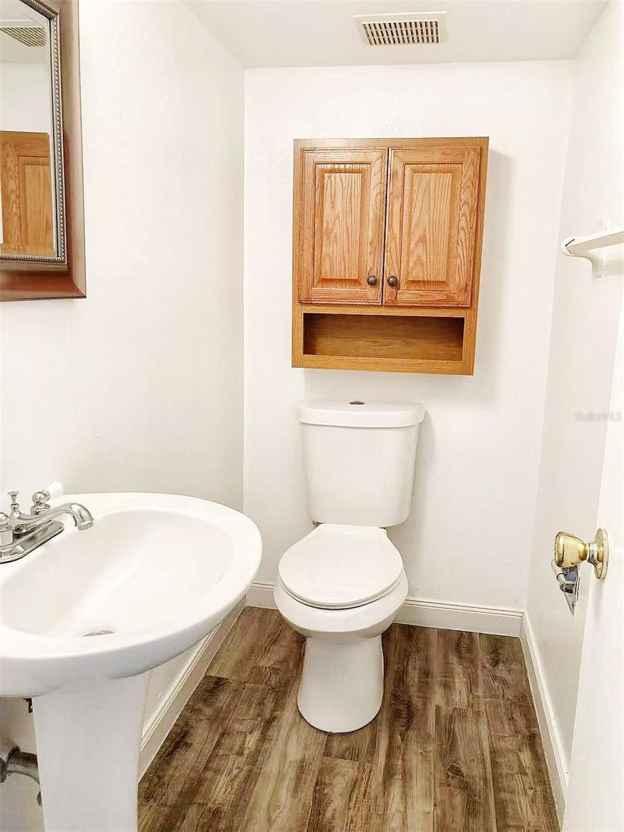 14456 REUTER STRASSE CIR #713, TAMPA, FL, 33613