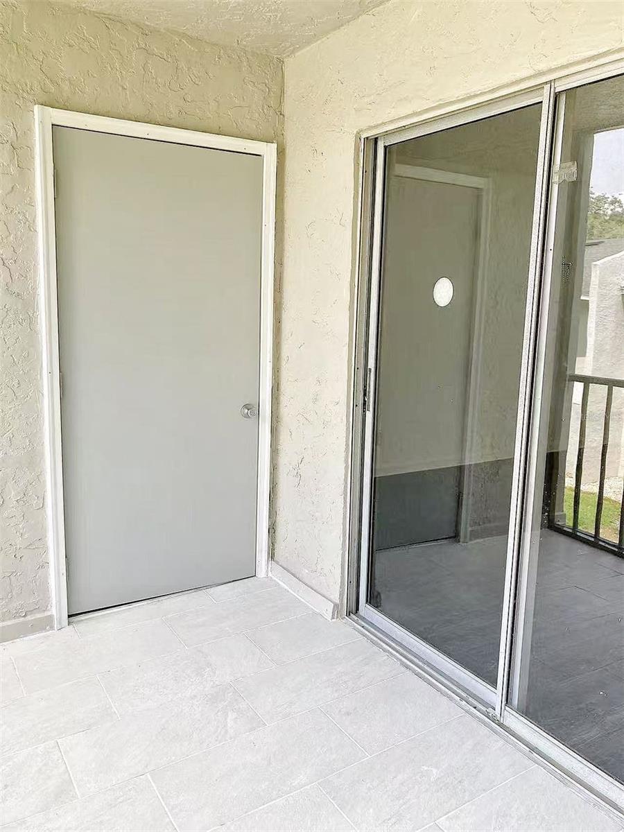 14456 REUTER STRASSE CIR #713, TAMPA, FL, 33613