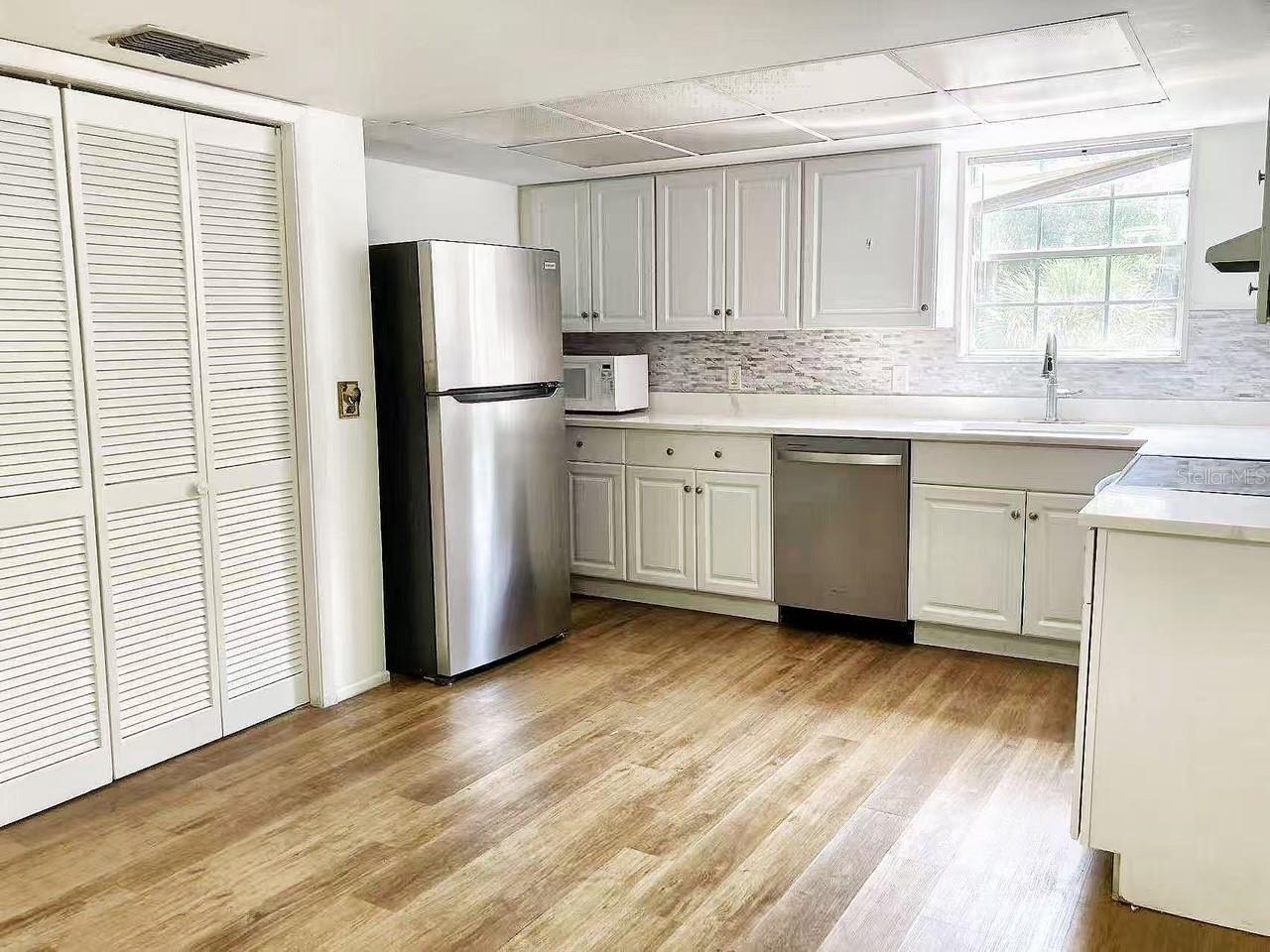 14456 REUTER STRASSE CIR #713, TAMPA, FL, 33613