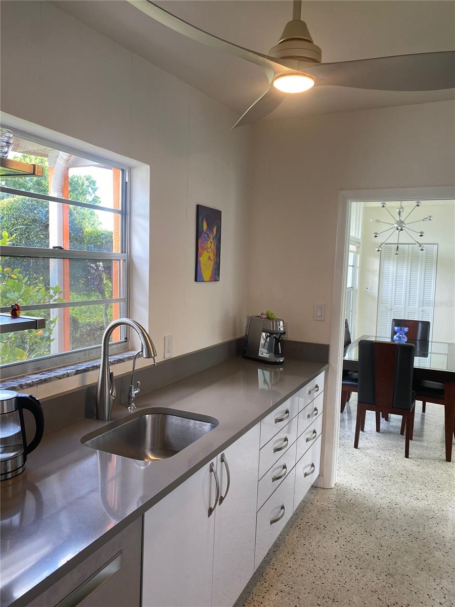 403 21ST PL SE, VERO BEACH, FL, 32962