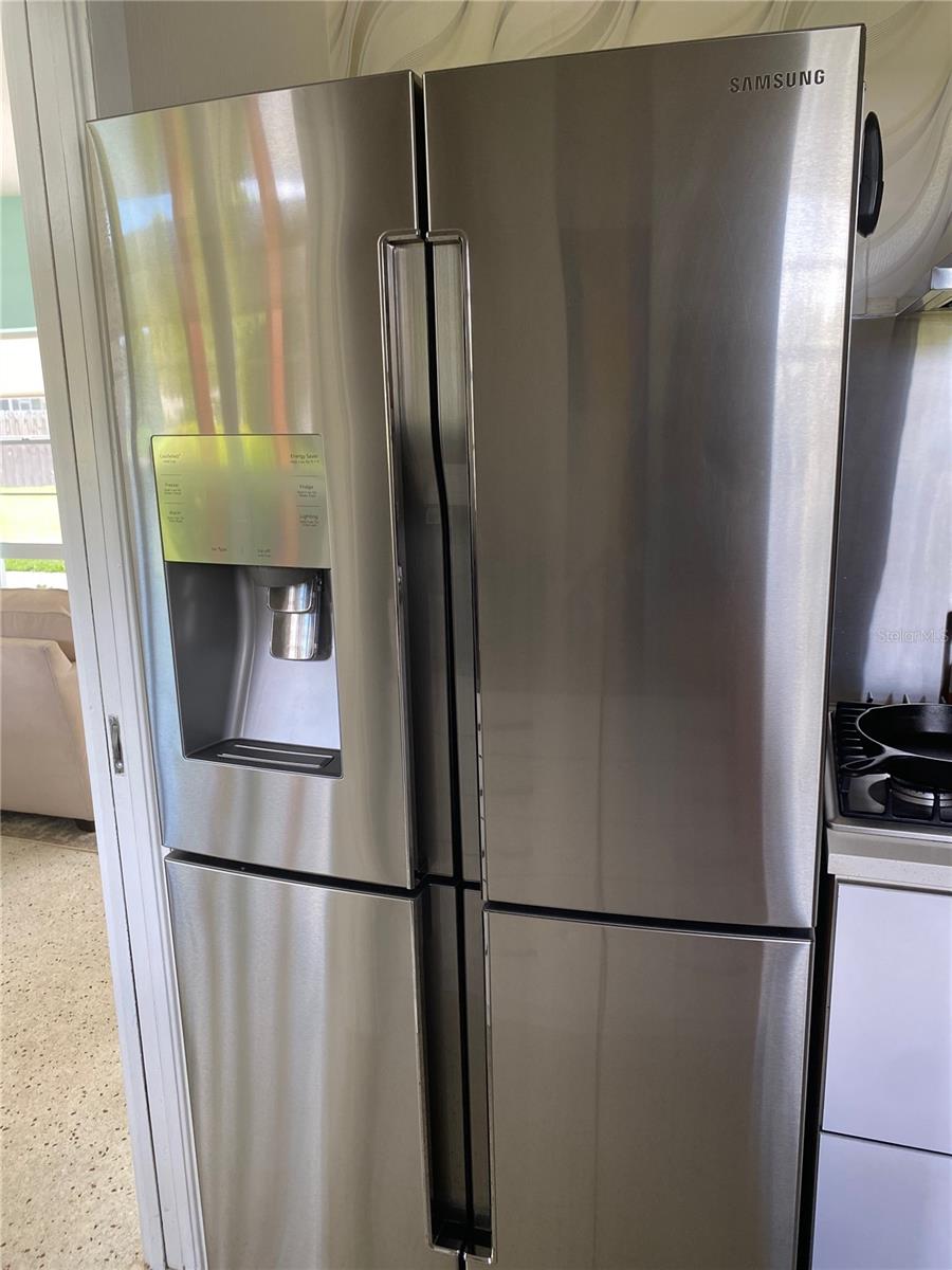 403 21ST PL SE, VERO BEACH, FL, 32962