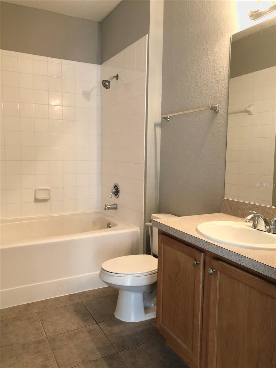 2586 GRAND CENTRAL PKWY #1, ORLANDO, FL, 32839