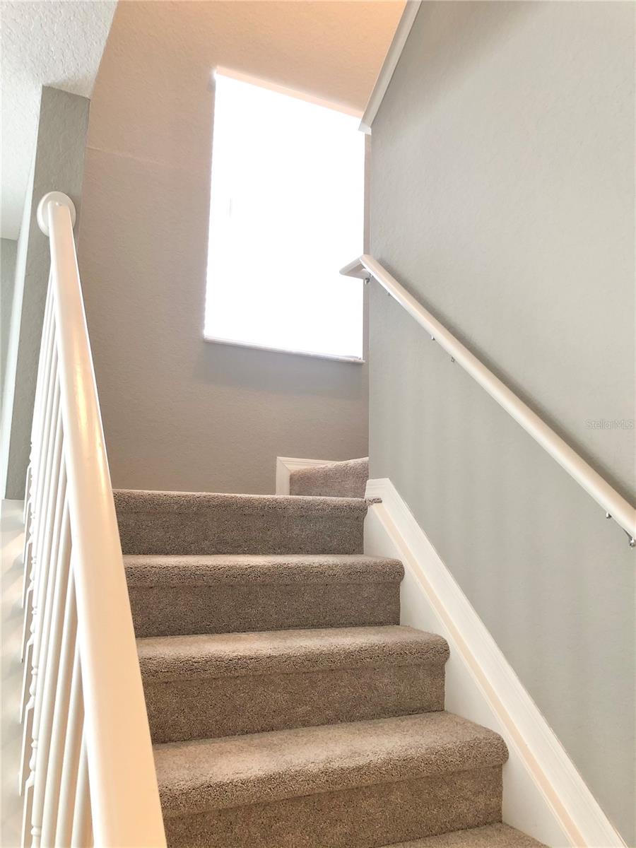 2586 GRAND CENTRAL PKWY #1, ORLANDO, FL, 32839