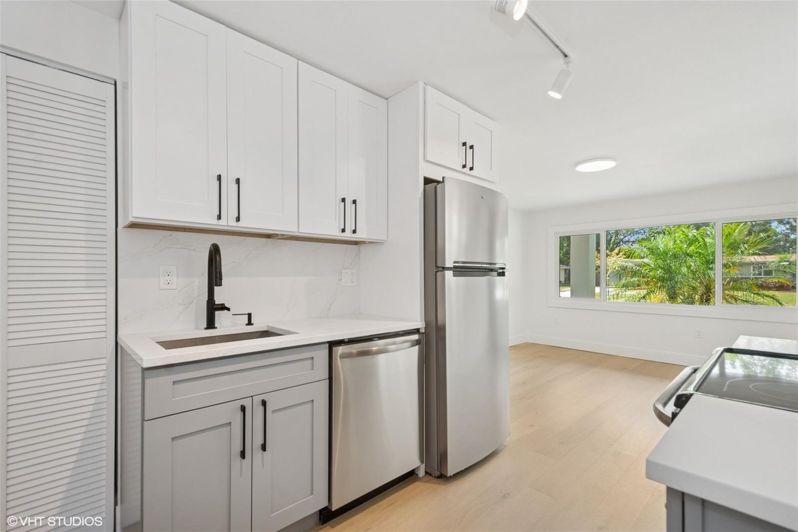 2655 BAY ST, SARASOTA, FL, 34237