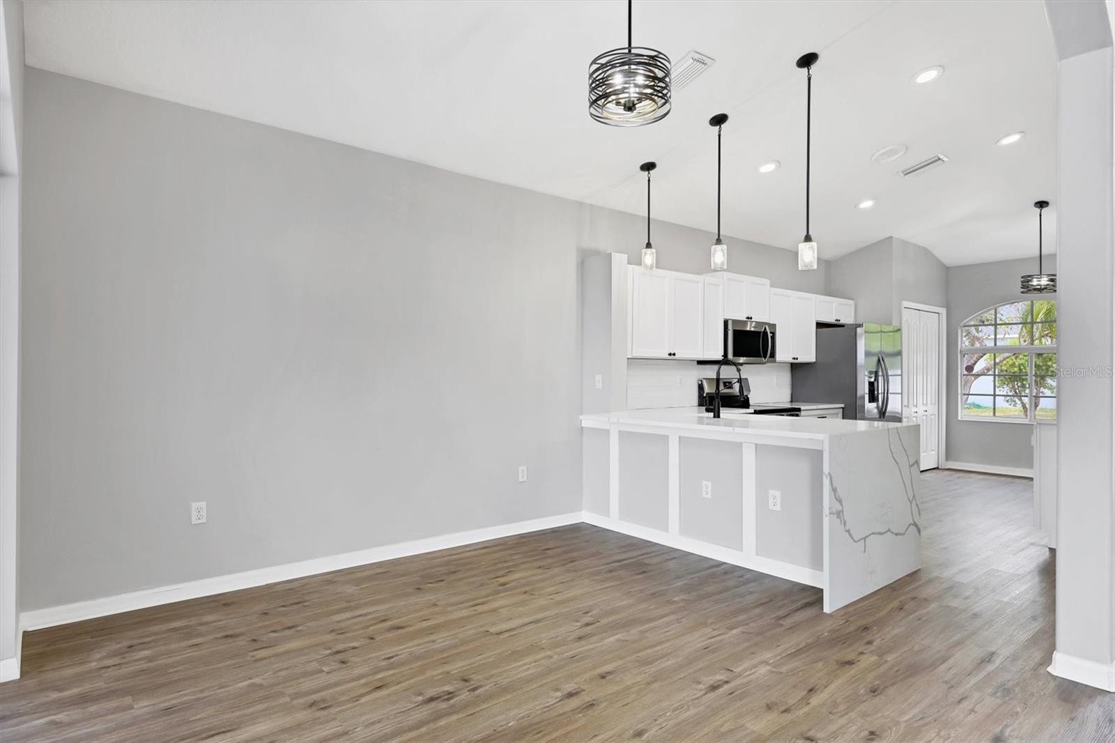 5561 BURNT BRANCH CIR, SARASOTA, FL, 34232