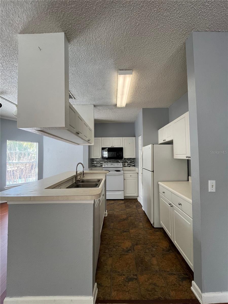 225 ARBOR LAKES CIR #225, SANFORD, FL, 32771