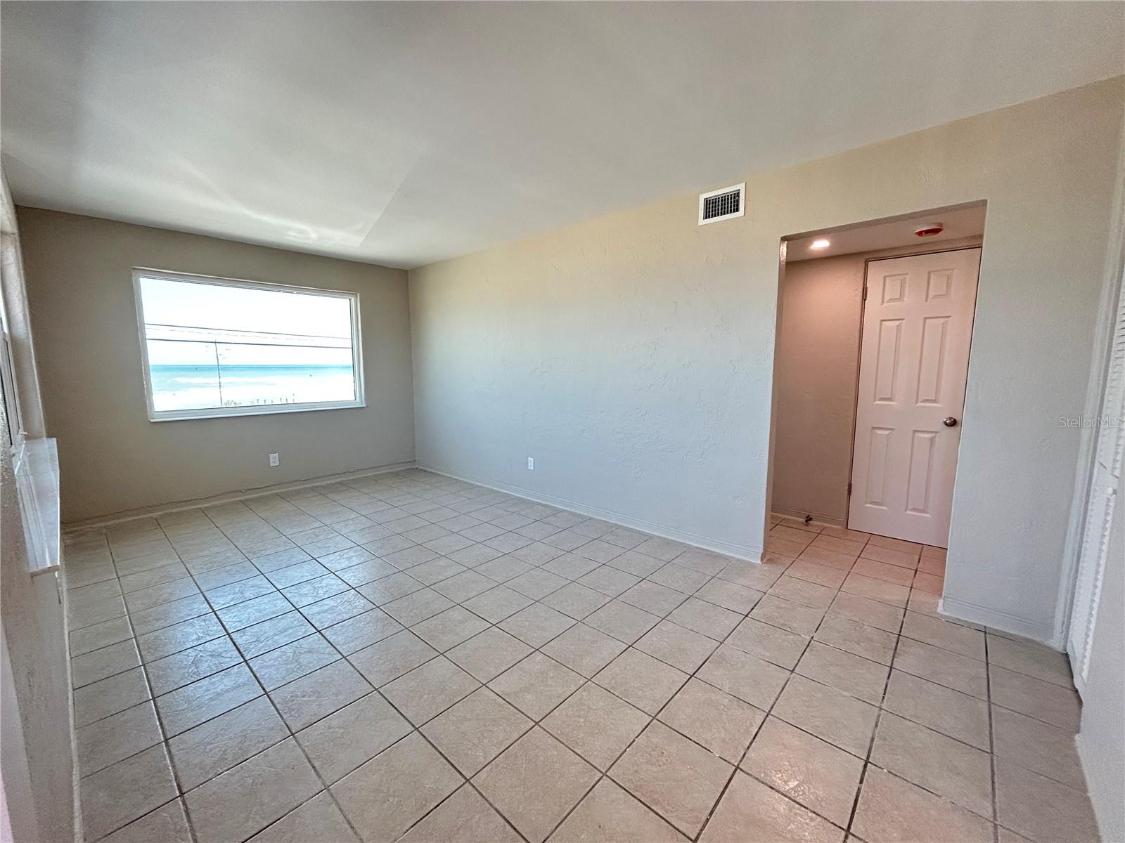 1740 OCEAN SHORE BLVD #201, ORMOND BEACH, FL, 32176