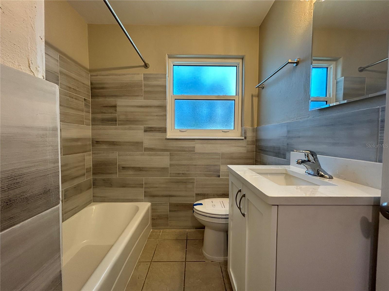 1740 OCEAN SHORE BLVD #201, ORMOND BEACH, FL, 32176