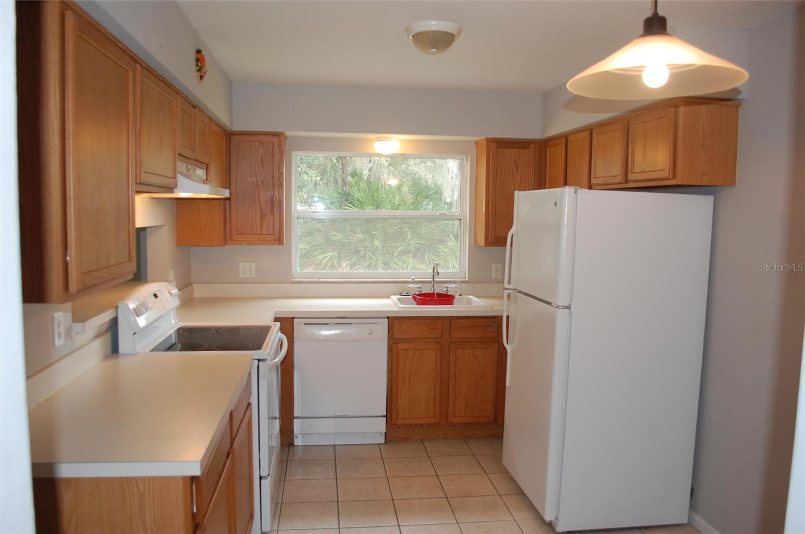 2887 N BERMUDA AVE, APOPKA, FL, 32703