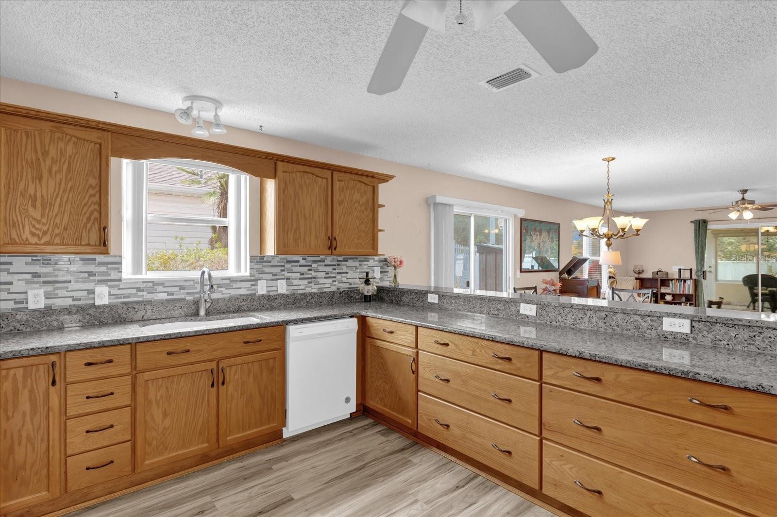 8932 SE 168TH SEDGWICK PL, THE VILLAGES, FL, 32162