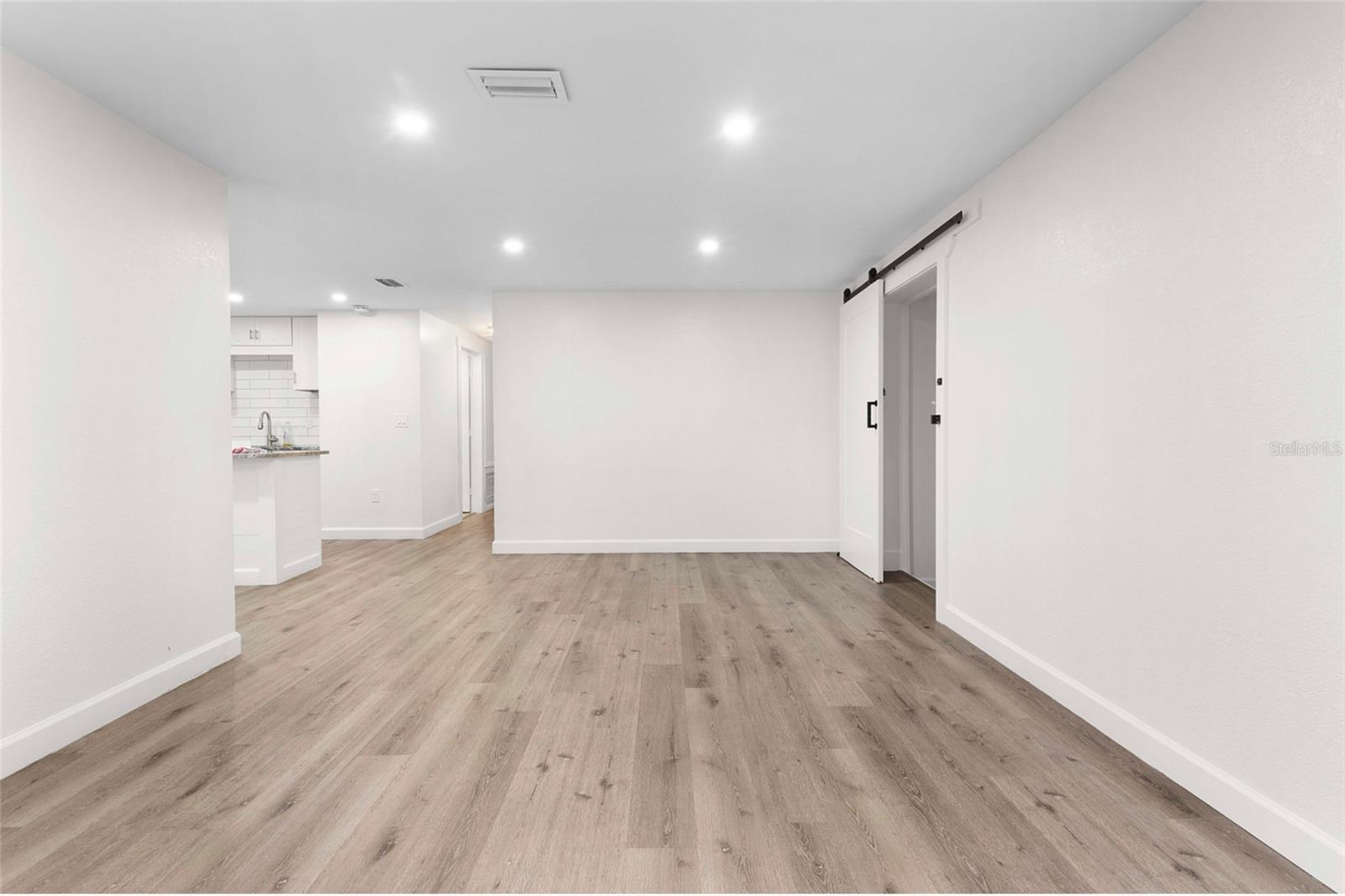 6612 W CHELSEA ST, TAMPA, FL, 33634