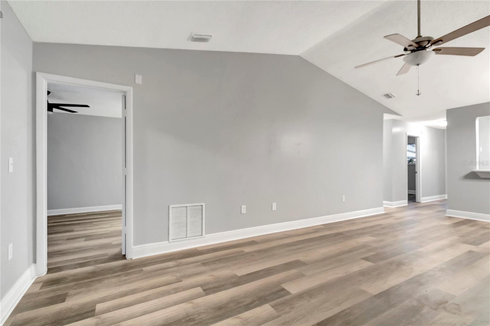 2696 60TH AVENUE TER W #10, BRADENTON, FL, 34207