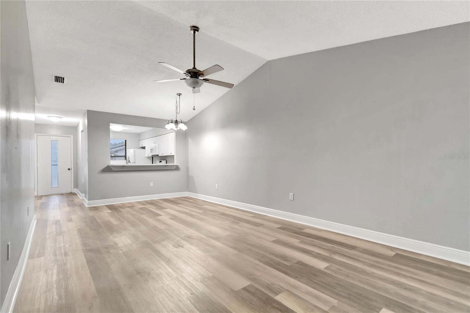 2696 60TH AVENUE TER W #10, BRADENTON, FL, 34207