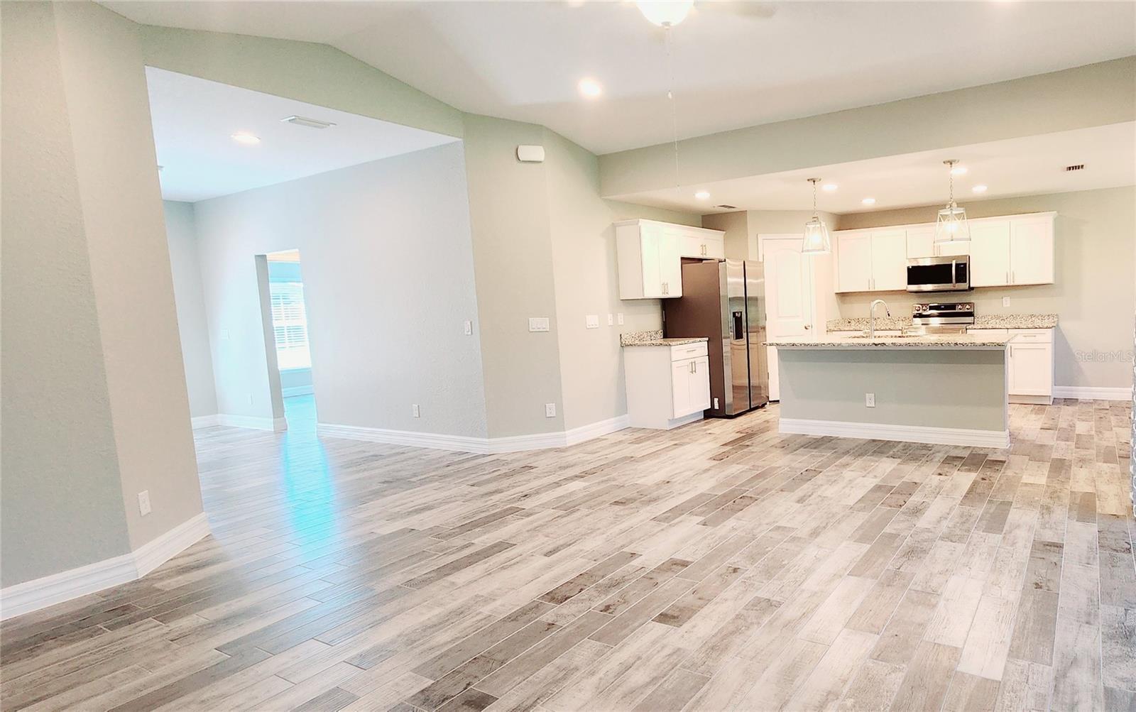 340 SWEETWATER DR, ROTONDA WEST, FL, 33947