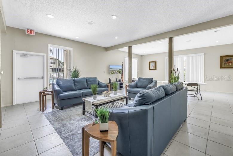 9209 SEMINOLE BLVD #12, SEMINOLE, FL, 33772