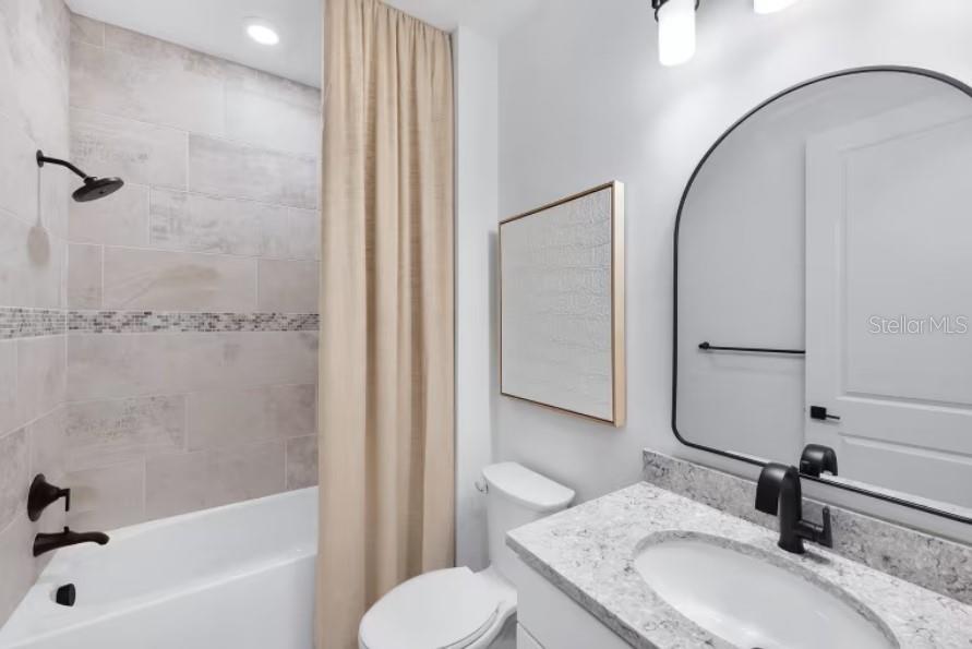 7614 ADDISON AVE, BRADENTON, FL, 34210