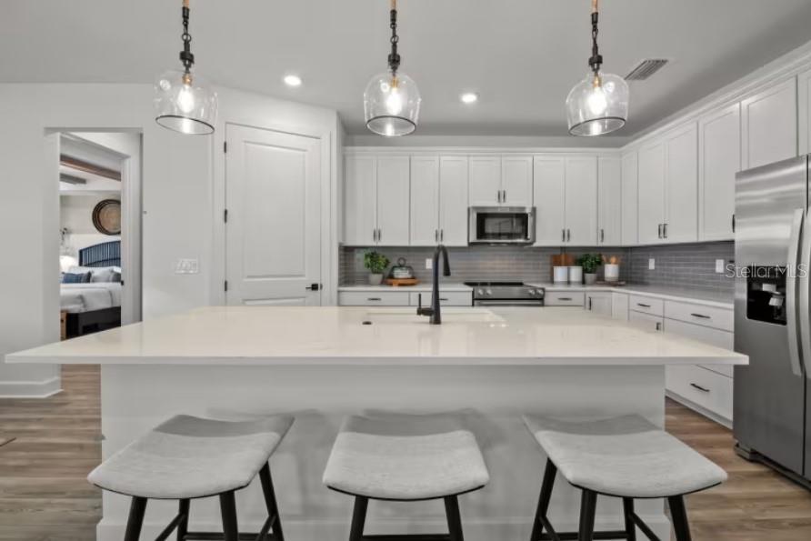 7614 ADDISON AVE, BRADENTON, FL, 34210