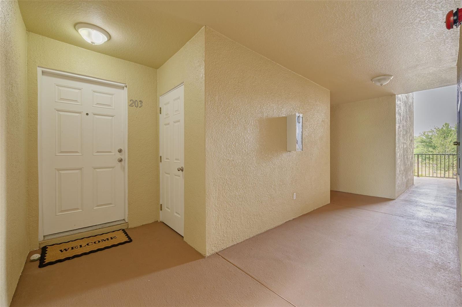 5041 ROYAL PALMS WAY #203, NEW PORT RICHEY, FL, 34652