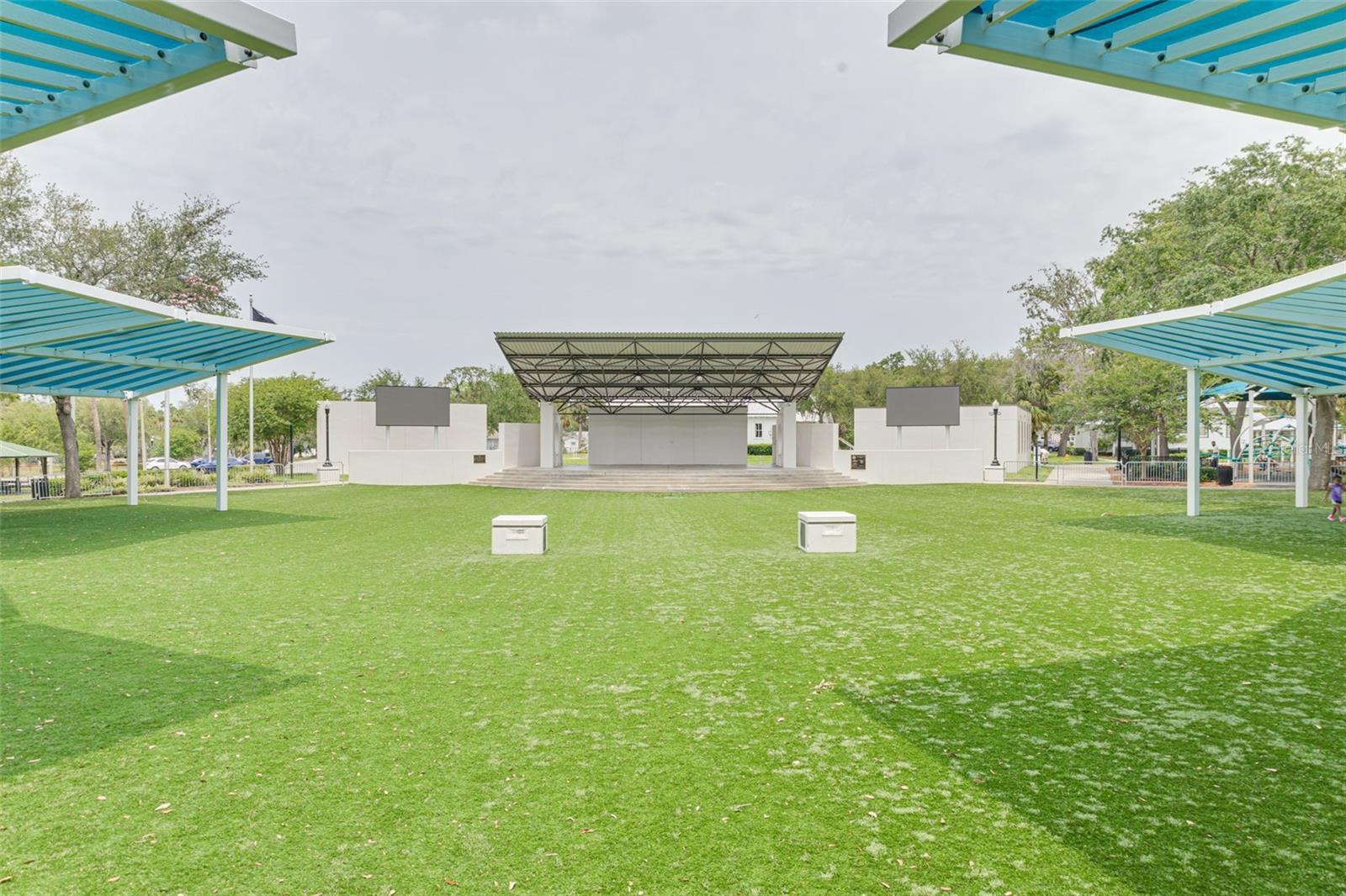 5041 ROYAL PALMS WAY #203, NEW PORT RICHEY, FL, 34652