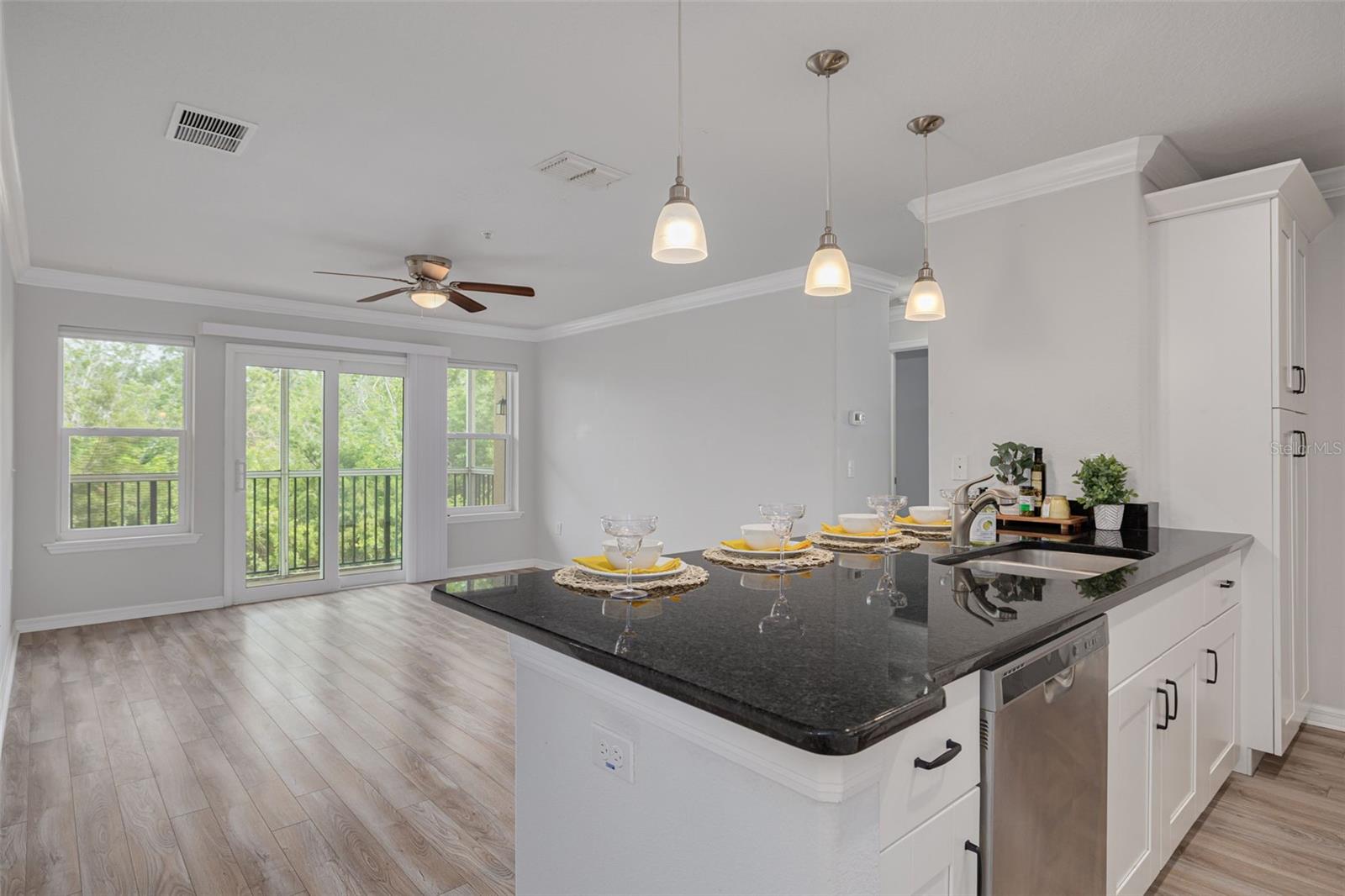 5041 ROYAL PALMS WAY #203, NEW PORT RICHEY, FL, 34652