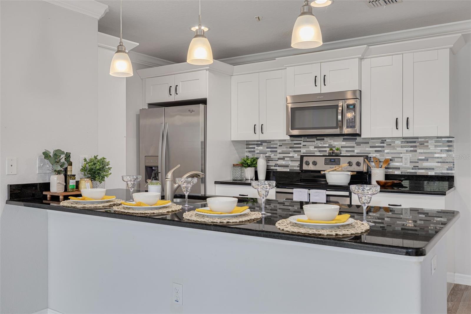 5041 ROYAL PALMS WAY #203, NEW PORT RICHEY, FL, 34652