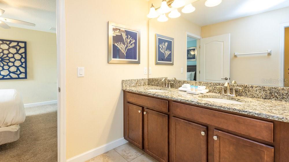 1450 ROLLING FAIRWAY DR, DAVENPORT, FL, 33896