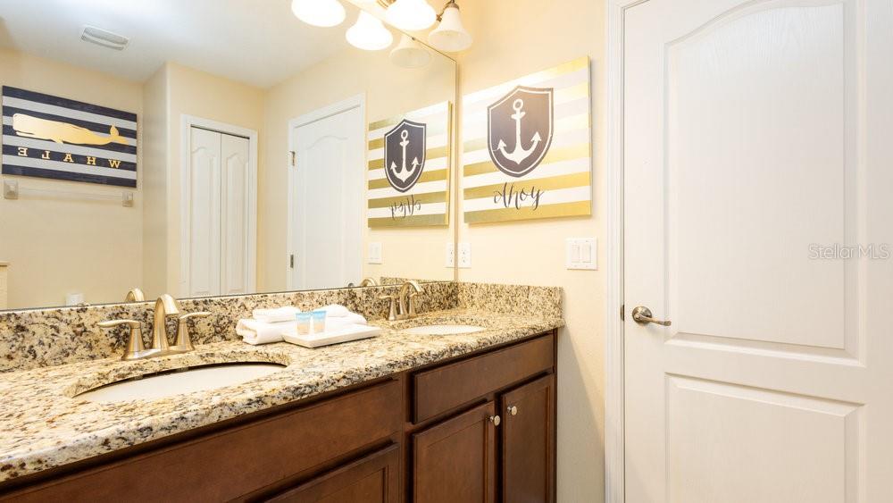 1450 ROLLING FAIRWAY DR, DAVENPORT, FL, 33896