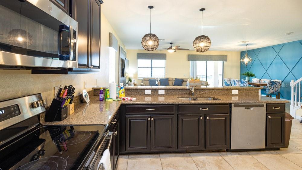 1450 ROLLING FAIRWAY DR, DAVENPORT, FL, 33896