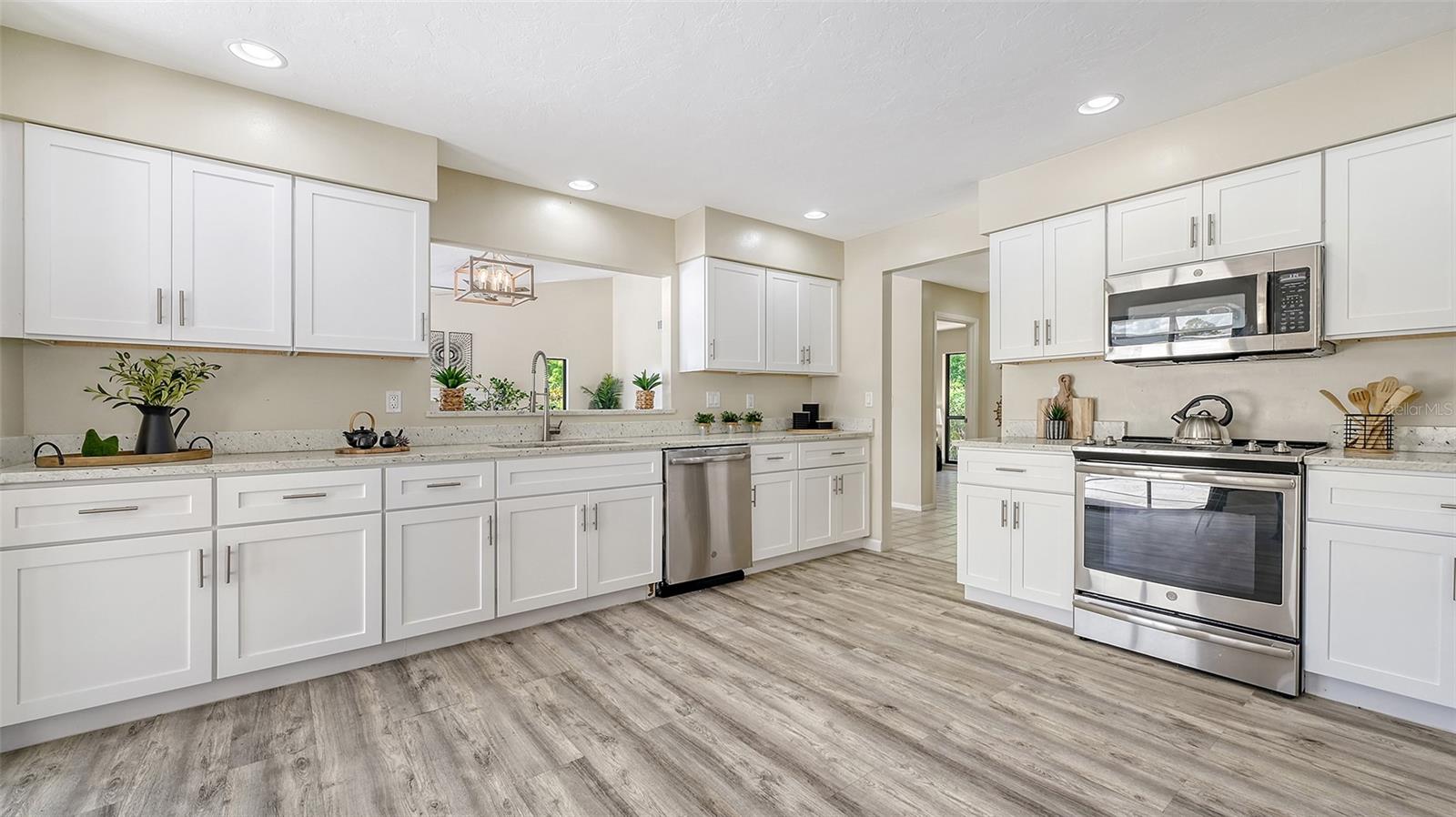 4812 GREYWOOD LN, SARASOTA, FL, 34235