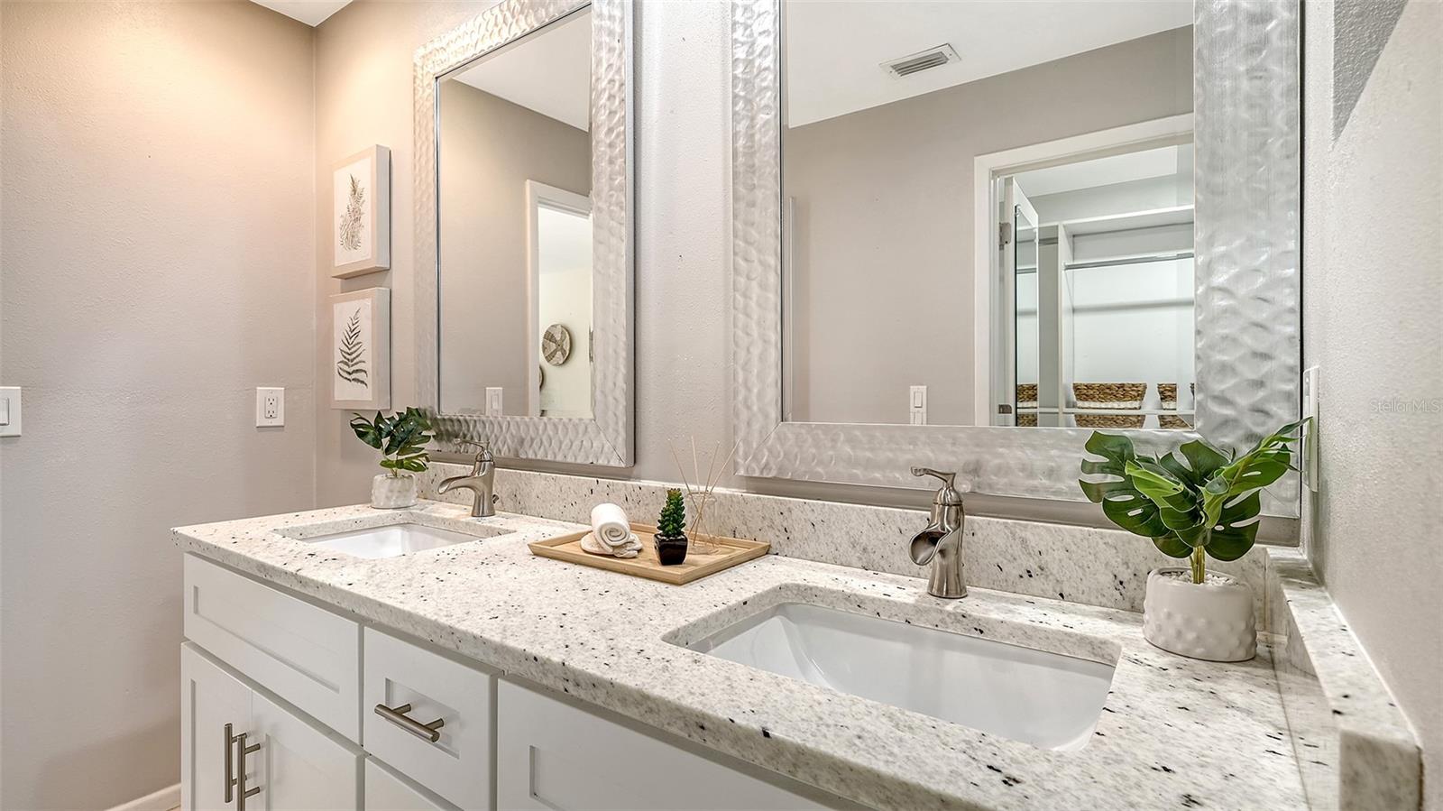 4812 GREYWOOD LN, SARASOTA, FL, 34235