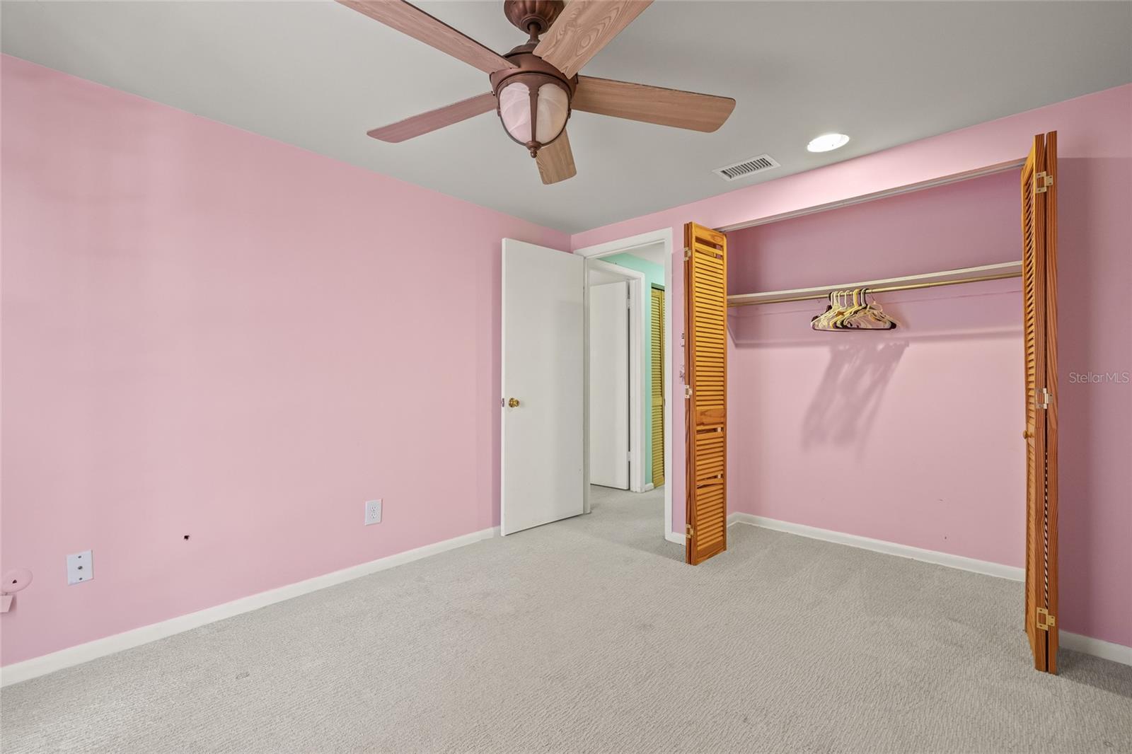 6607 LARIMER DR, TAMPA, FL, 33615