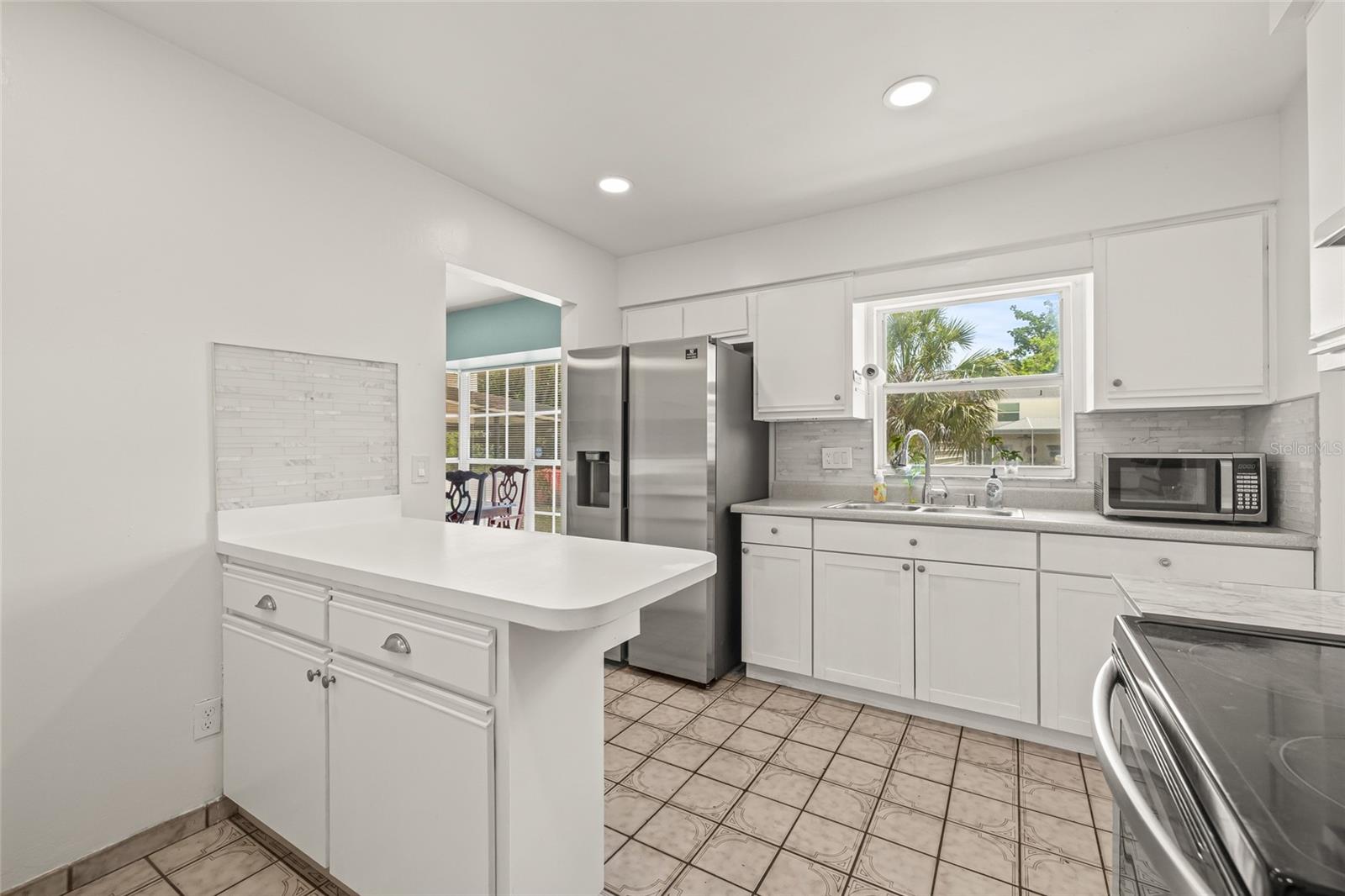 6607 LARIMER DR, TAMPA, FL, 33615