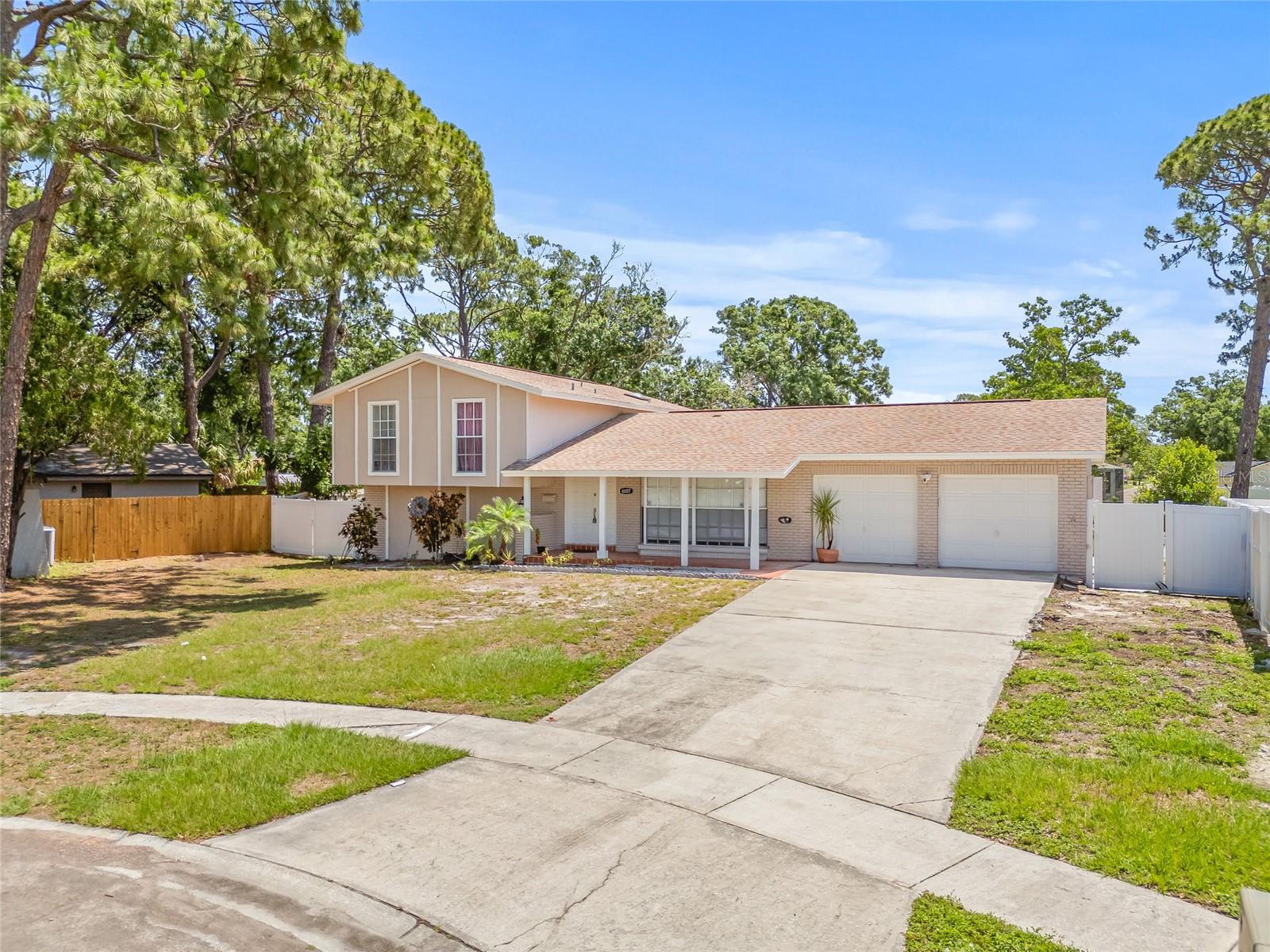 6607 LARIMER DR, TAMPA, FL, 33615