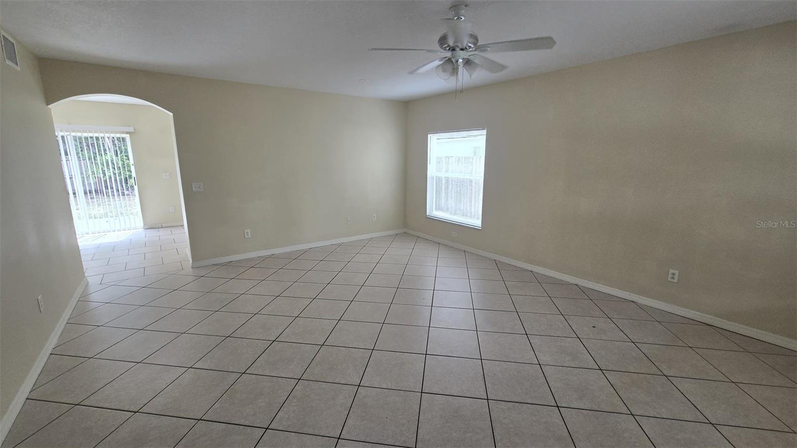 6213 CRICKETHOLLOW DR, RIVERVIEW, FL, 33578