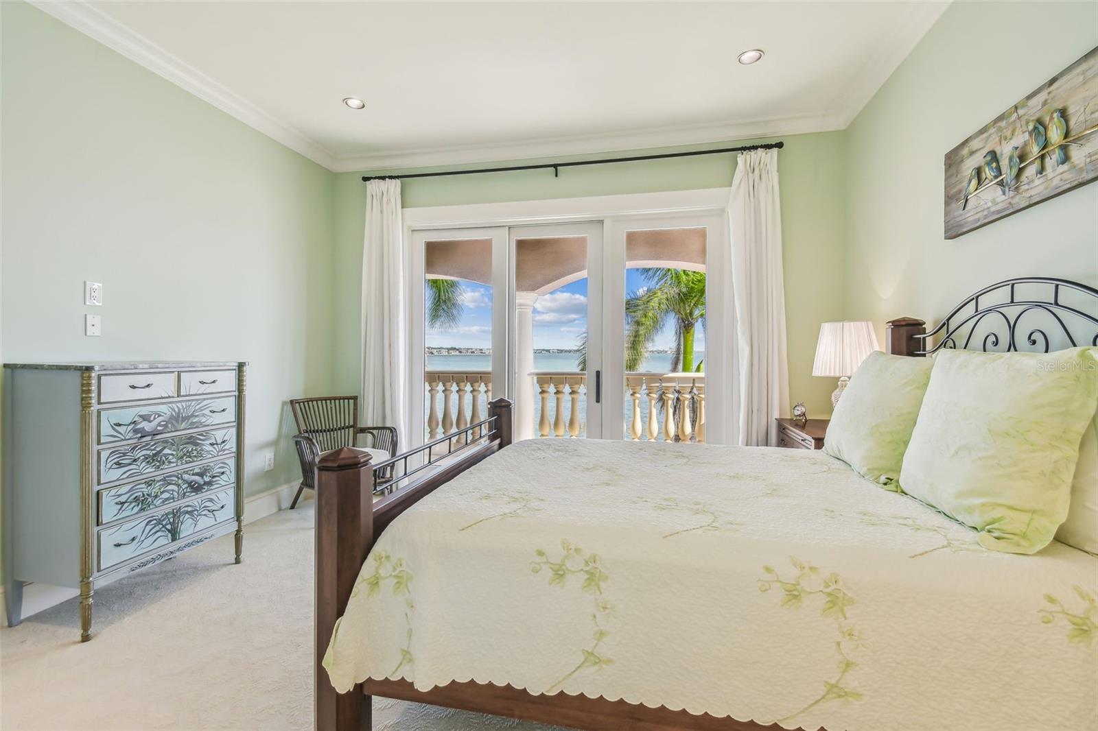 TB8383270 Property Photo