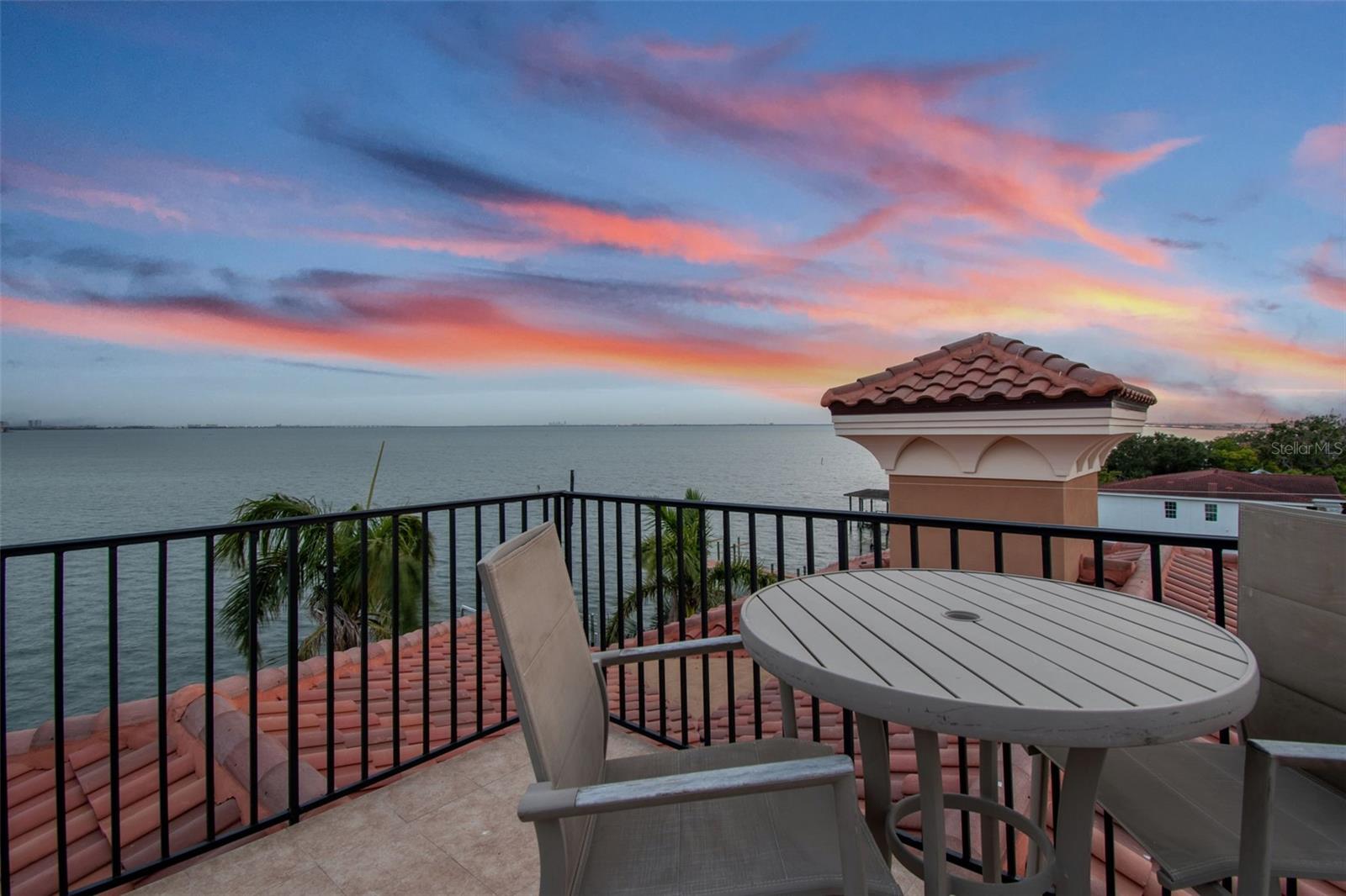 TB8383270 Property Photo