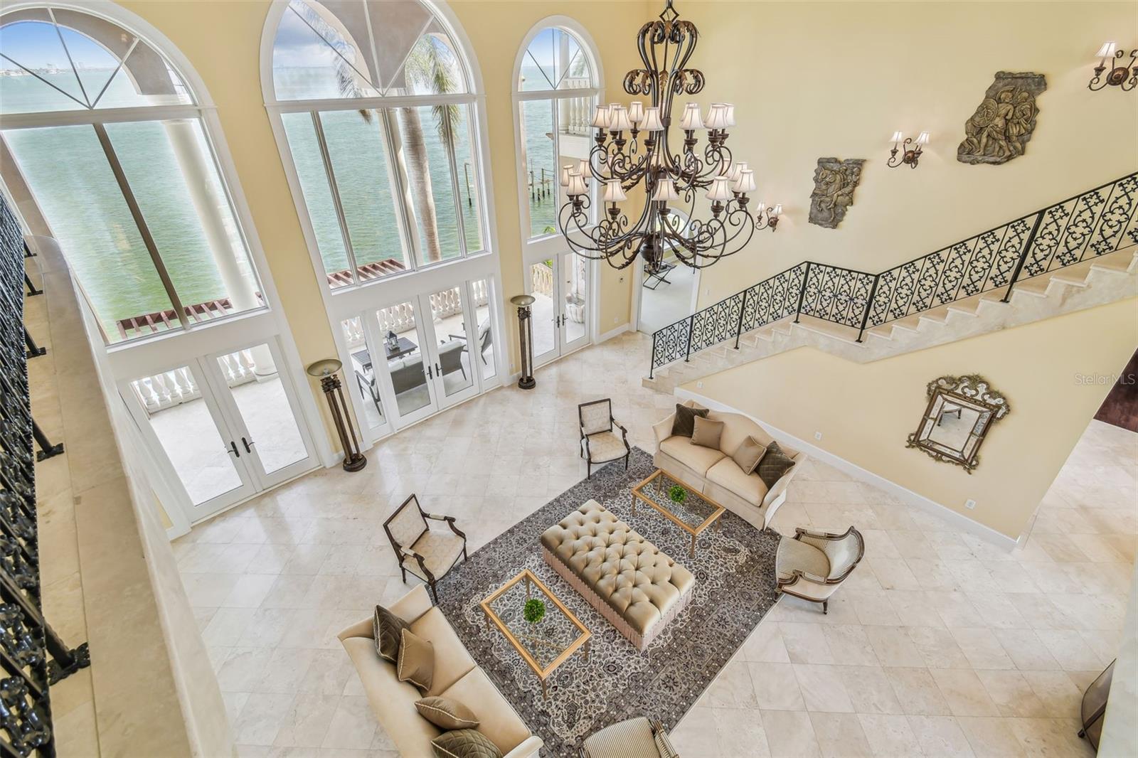 TB8383270 Property Photo