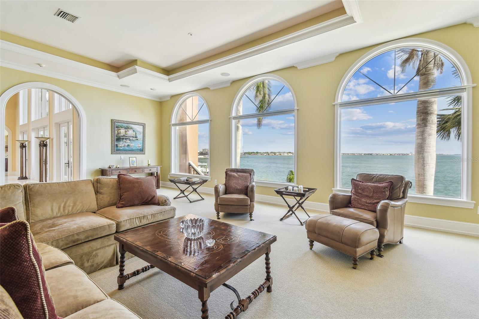 TB8383270 Property Photo