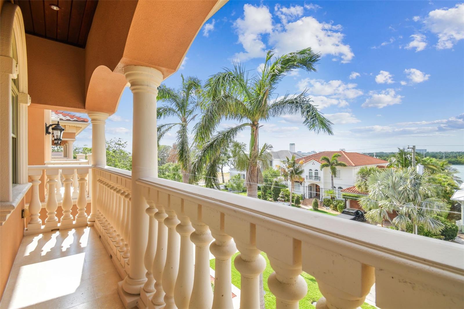 TB8383270 Property Photo