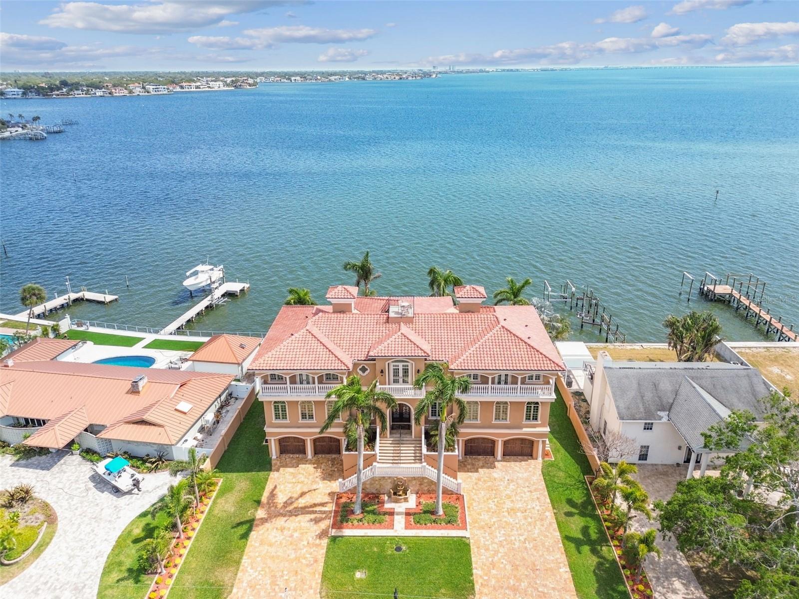 TB8383270 Property Photo