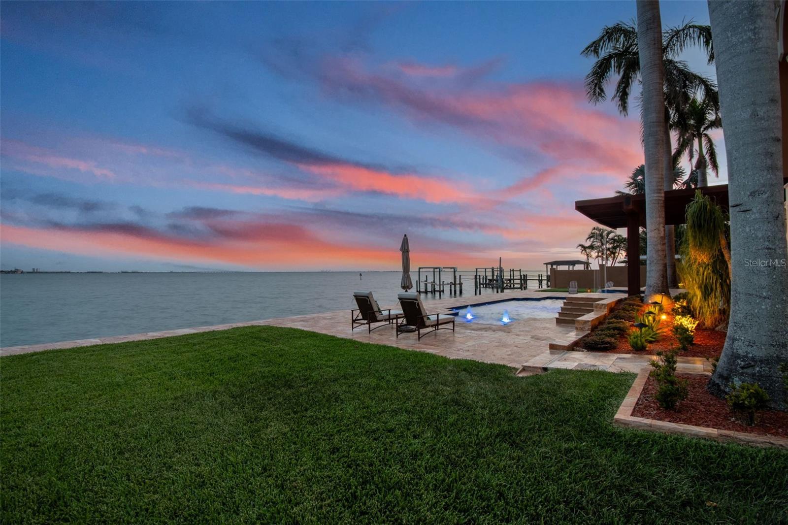 TB8383270 Property Photo