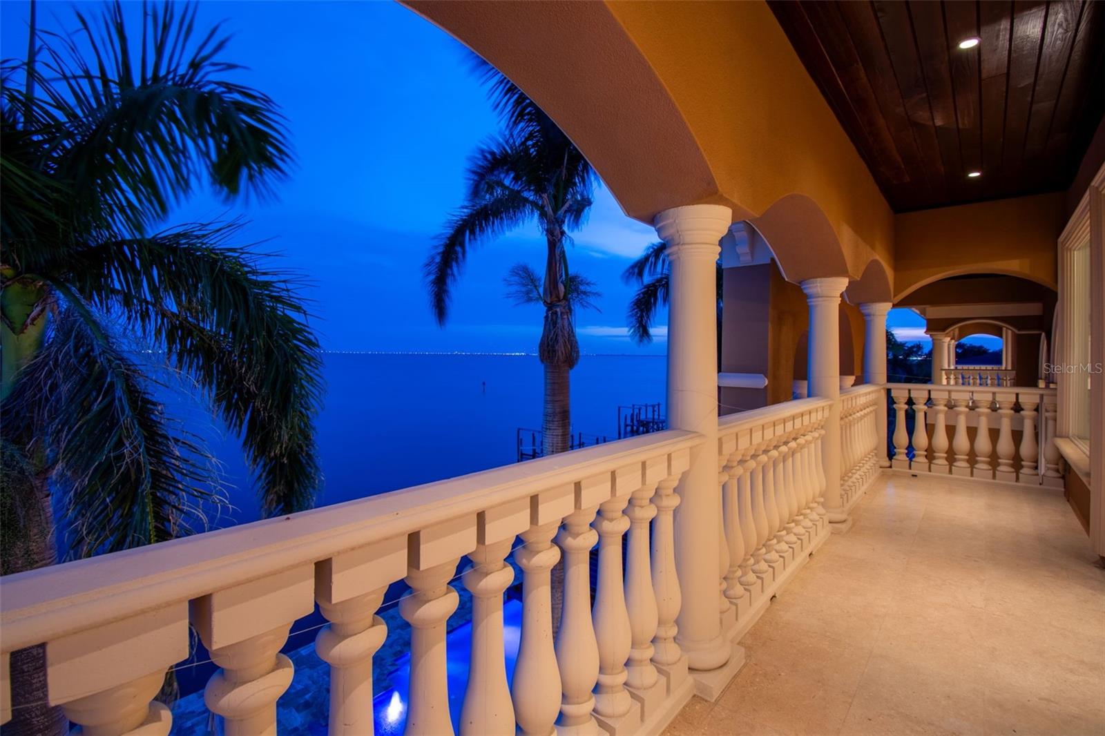 TB8383270 Property Photo