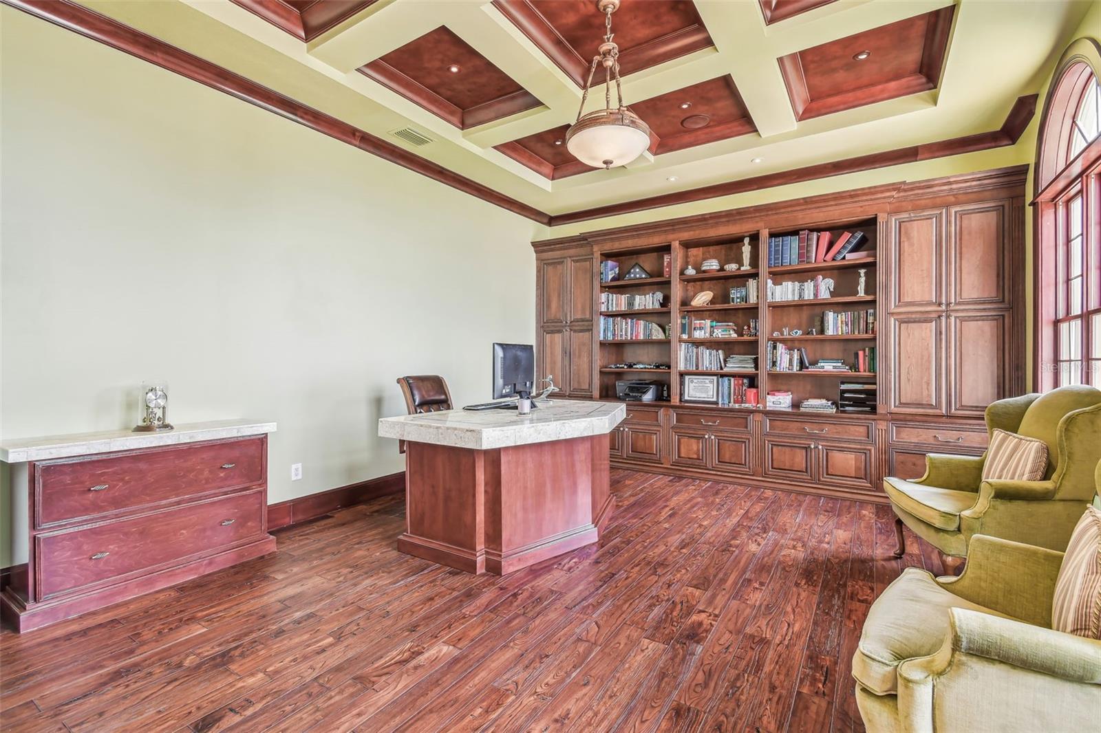 TB8383270 Property Photo