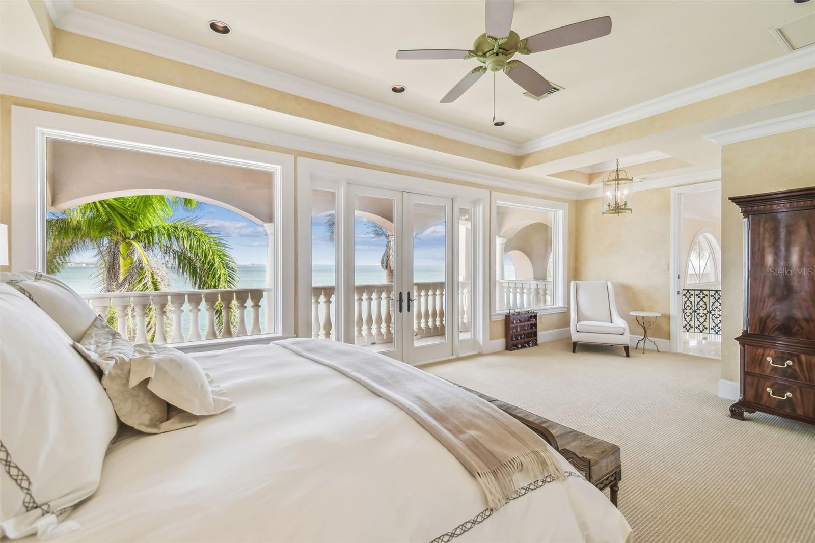 TB8383270 Property Photo