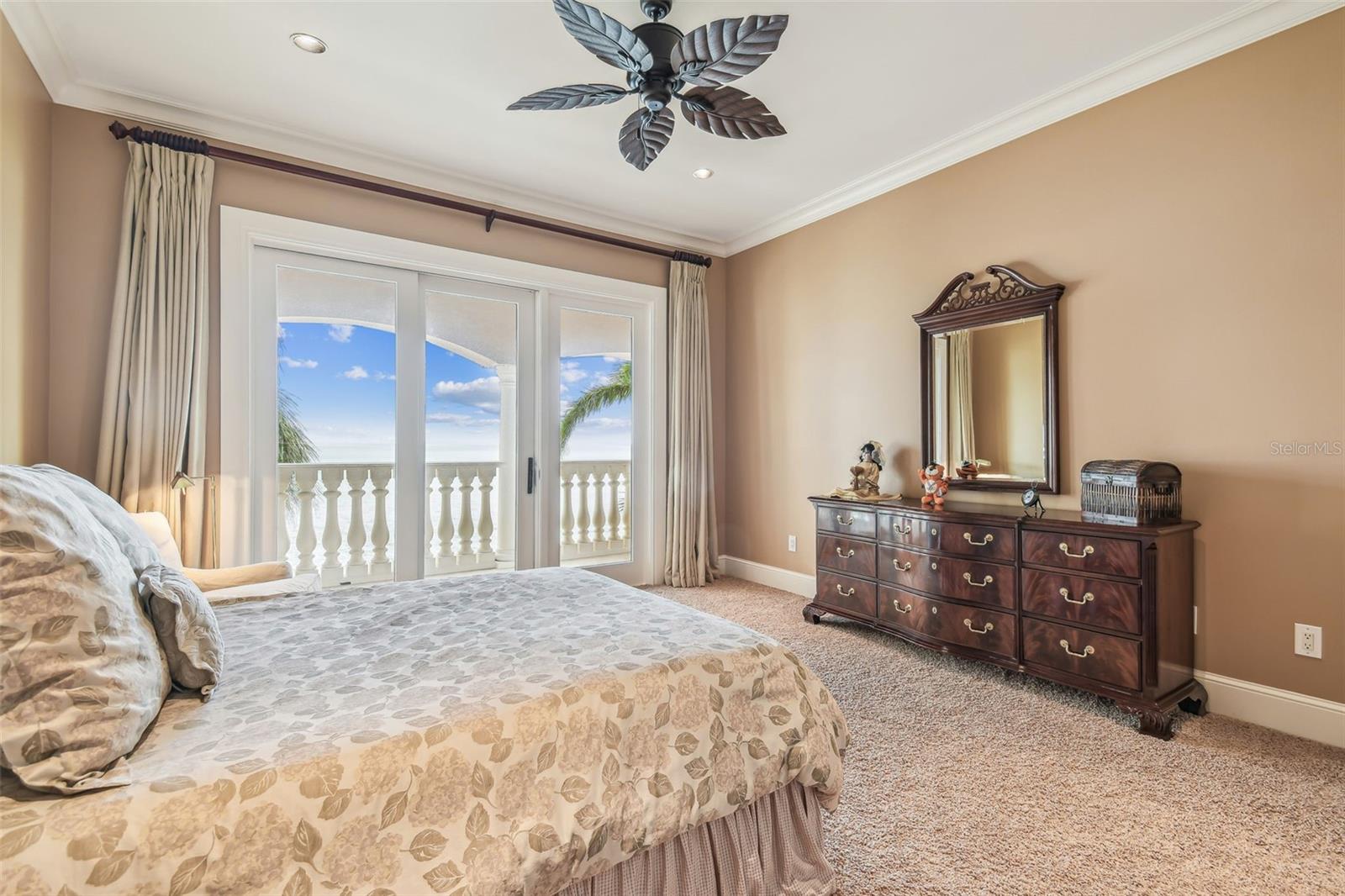 TB8383270 Property Photo