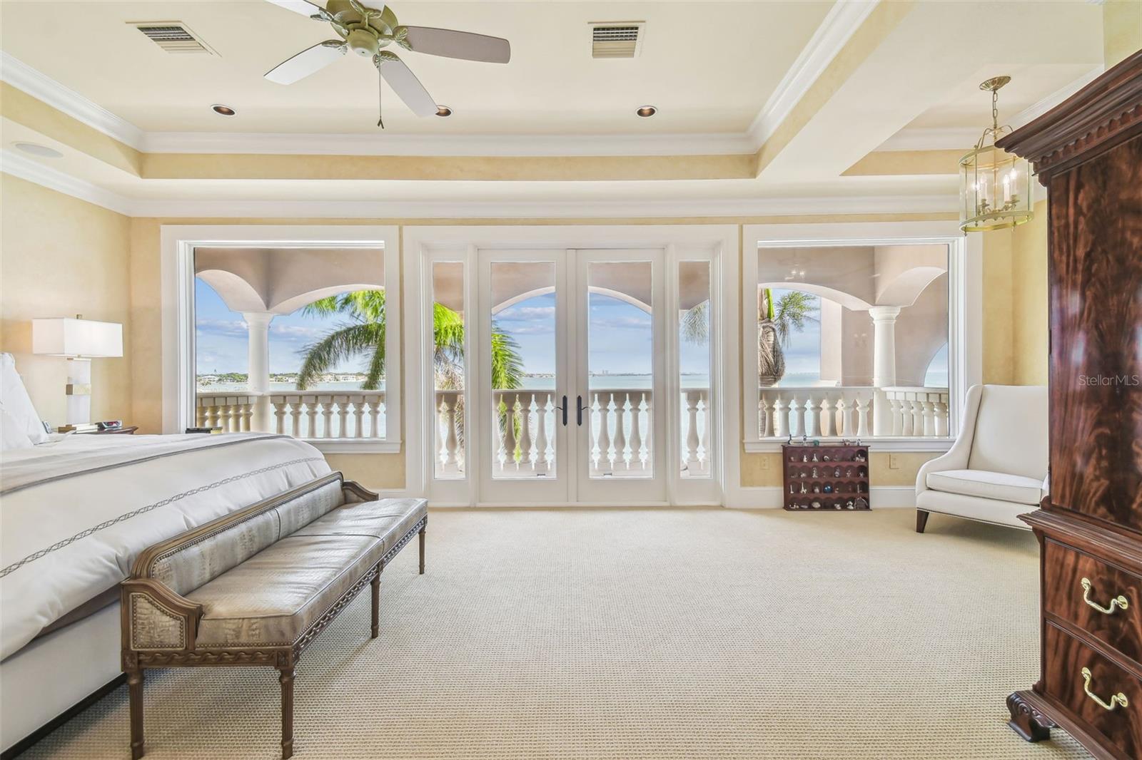 TB8383270 Property Photo