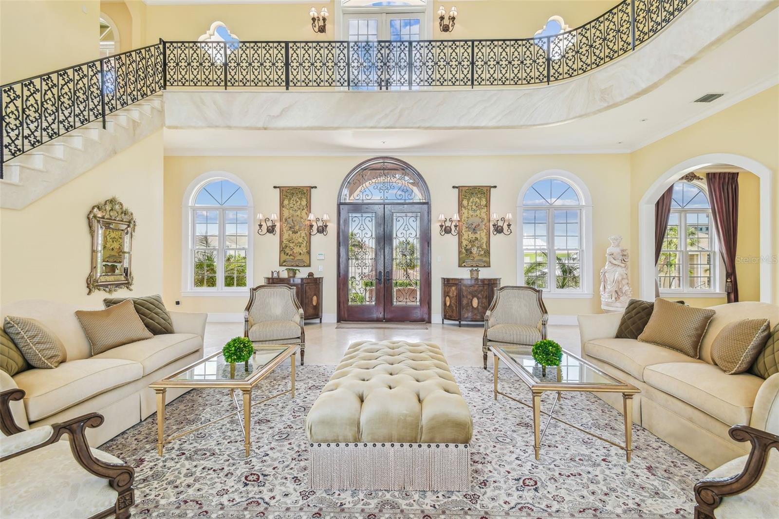 TB8383270 Property Photo