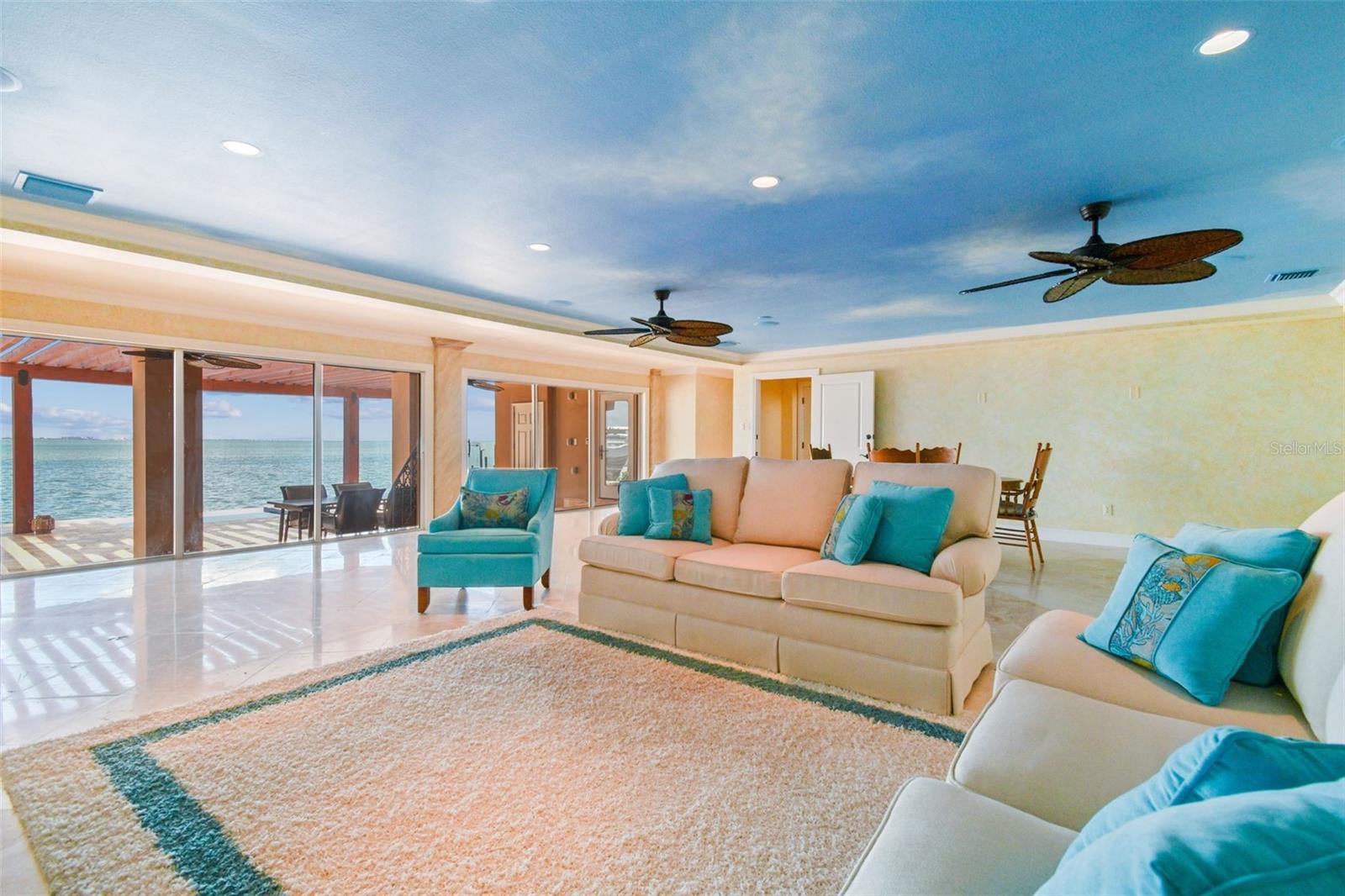 TB8383270 Property Photo