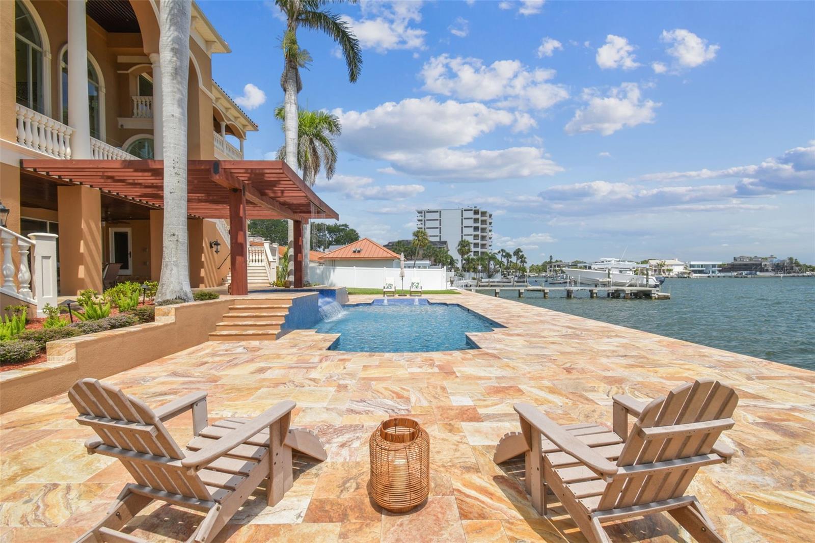 TB8383270 Property Photo